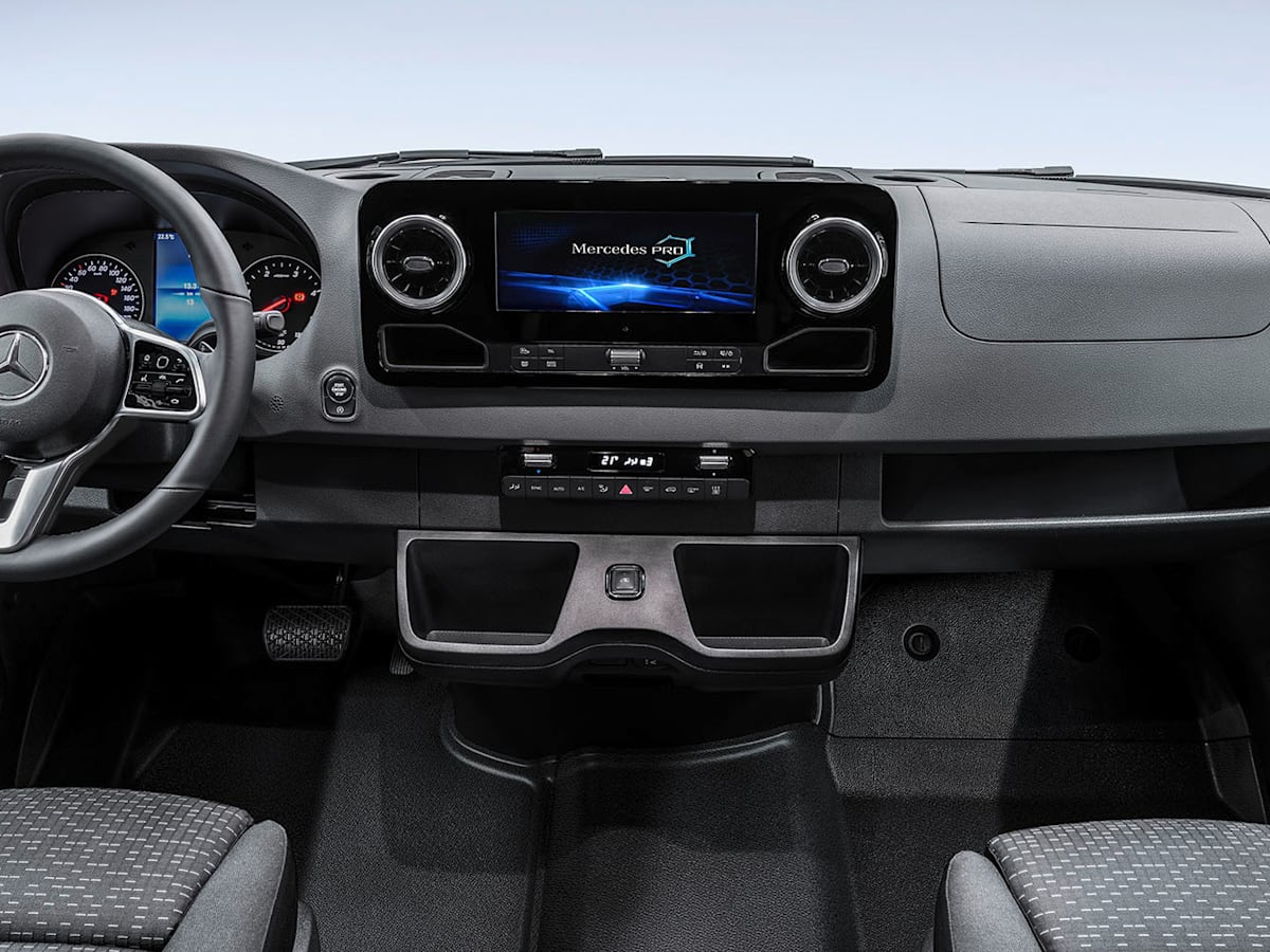 2018 Mercedes-Benz Sprinter interior revealed | CarAdvice