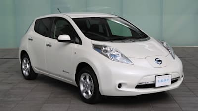 2013 Nissan Leaf Gets Increased Range Lighter Weight Added