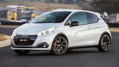 Peugeot 208 Gti Edition Definitive Arrives From 33 990