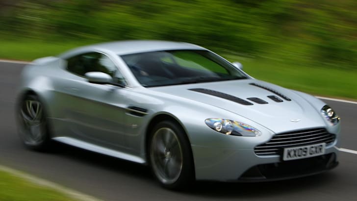 Aston Martin V12 Vantage Review | CarAdvice