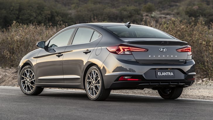 2019 Hyundai Elantra Facelift Revealed Here By Year S End