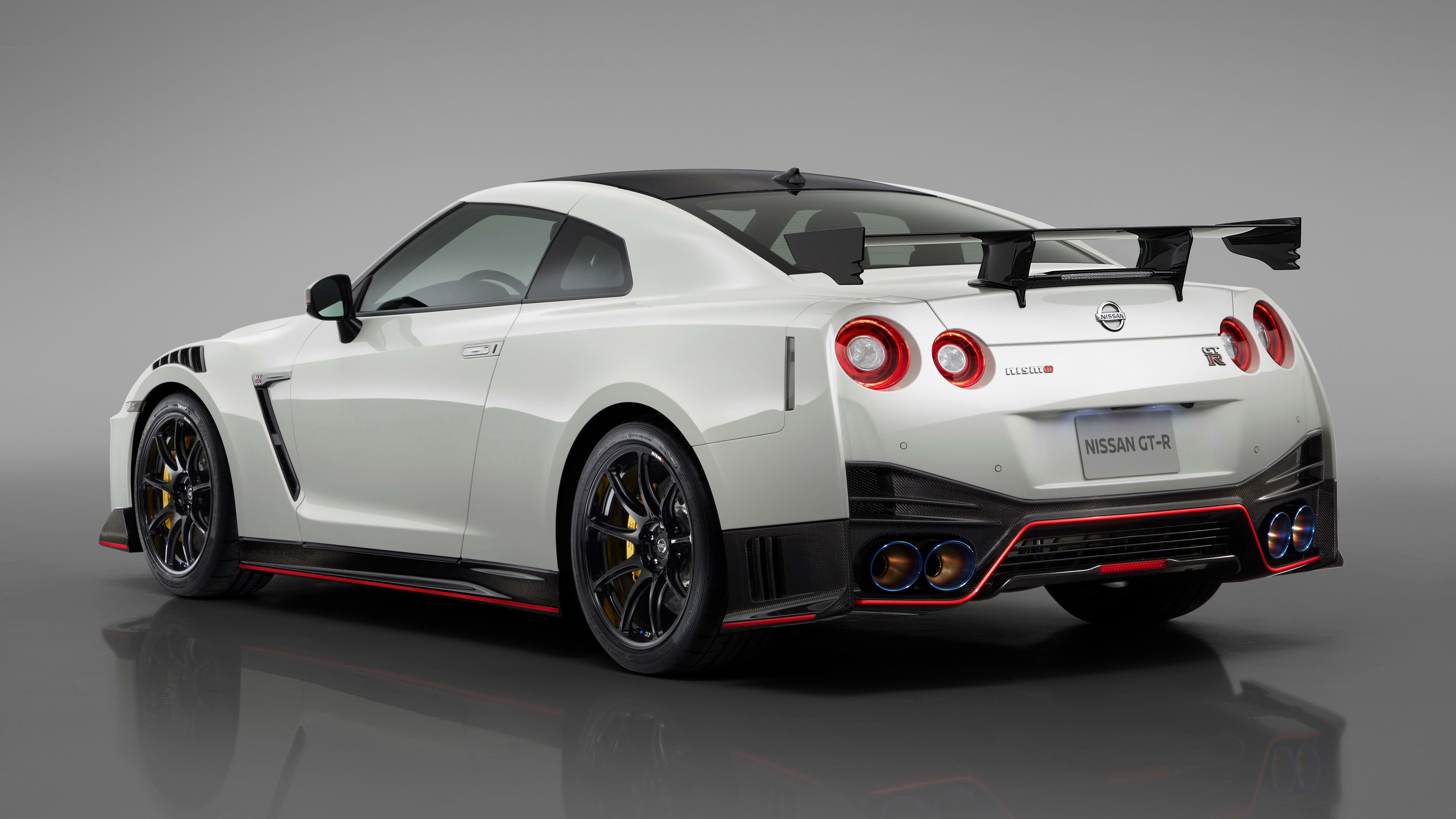 Nissan Gt R Nismo And Gt R 50th Anniversary Revealed Caradvice