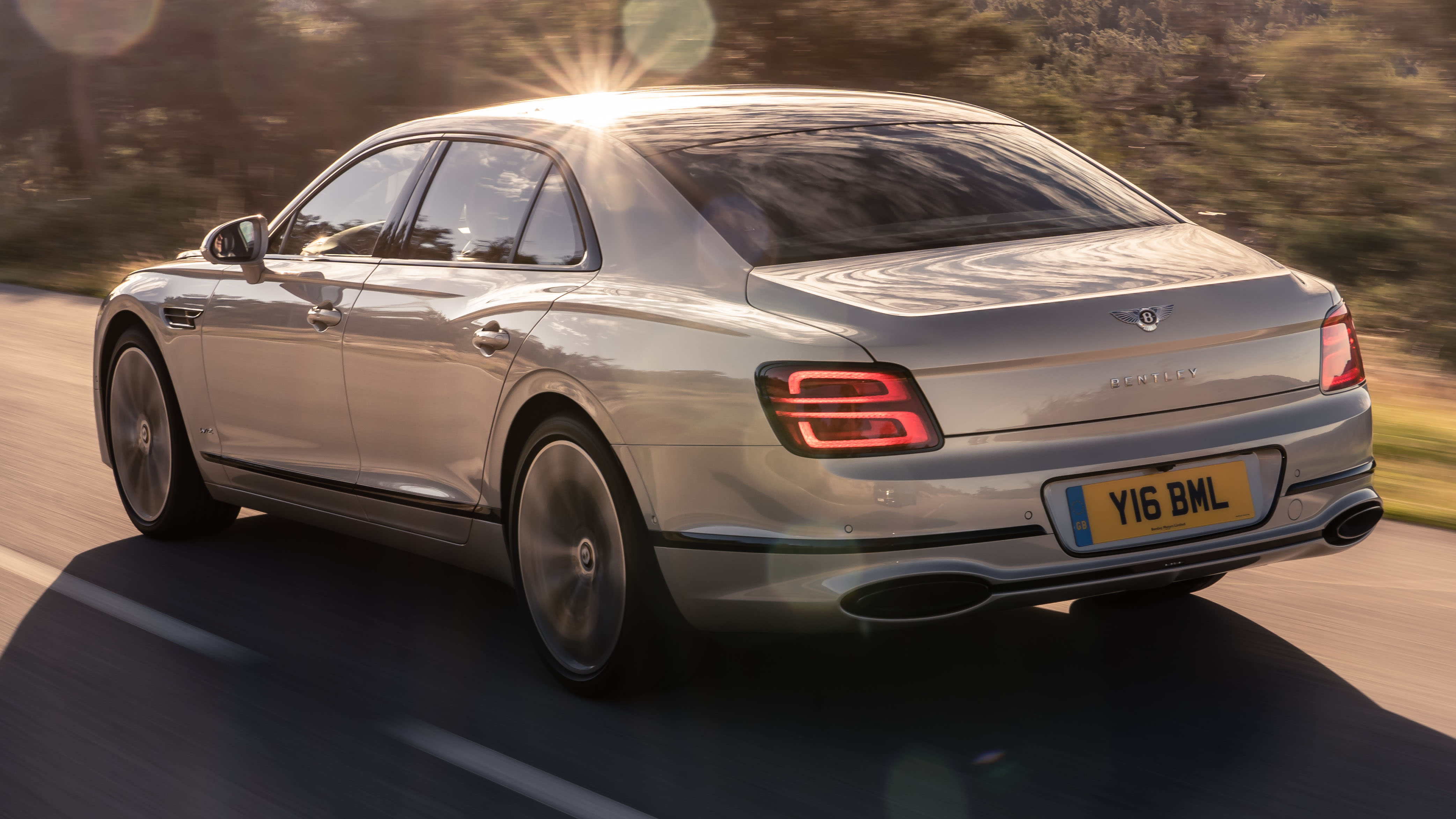 2020 Bentley Flying Spur Blackline Specification Unveiled