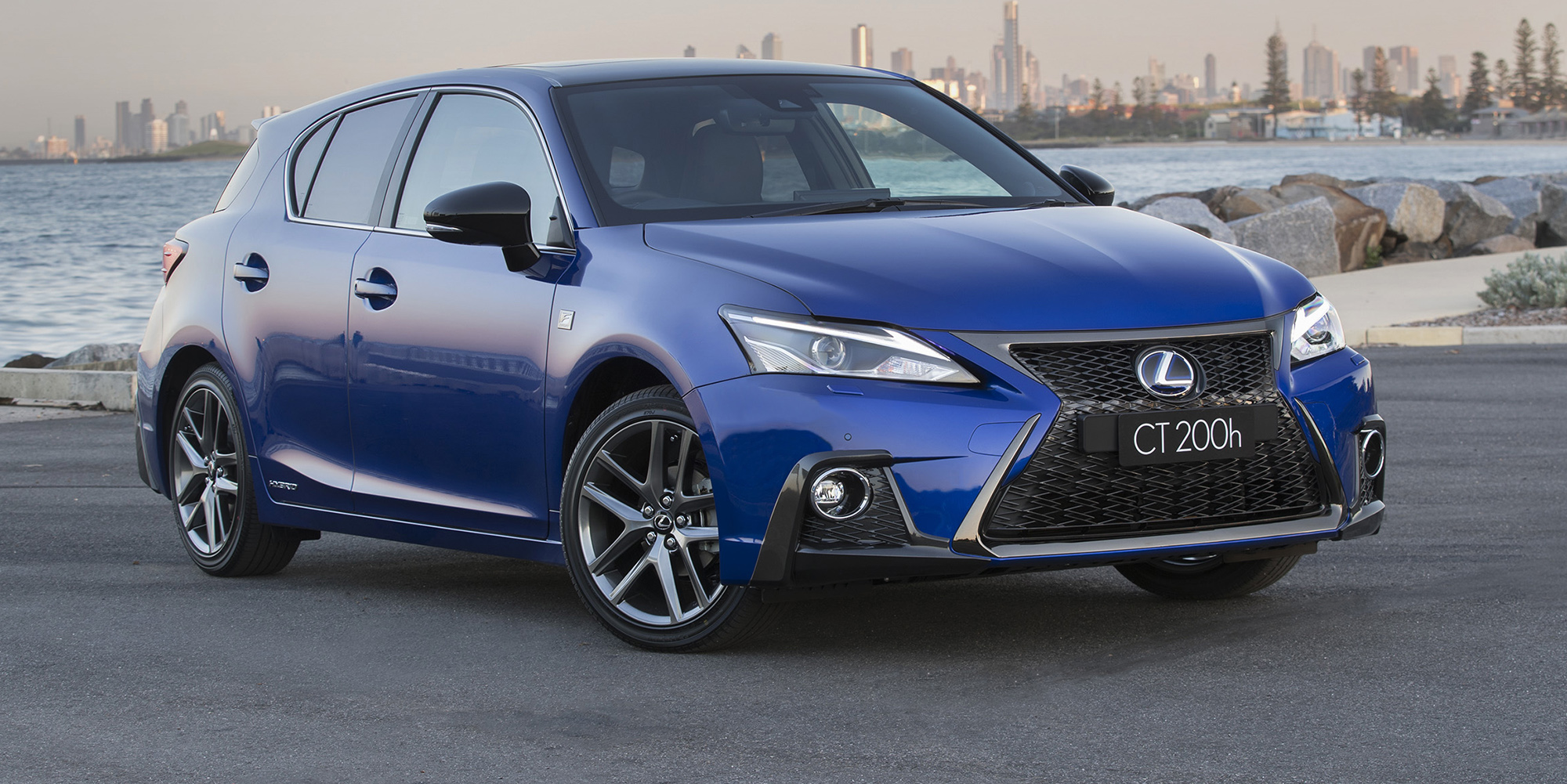 18 Lexus Ct0h Pricing And Specs Caradvice