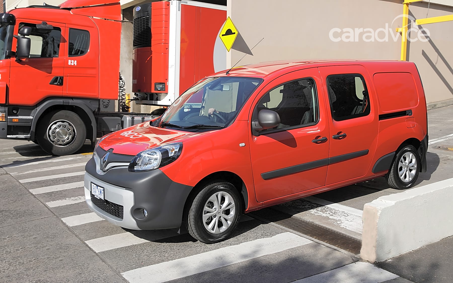 2014 Renault Kangoo Review : Maxi Crew | CarAdvice