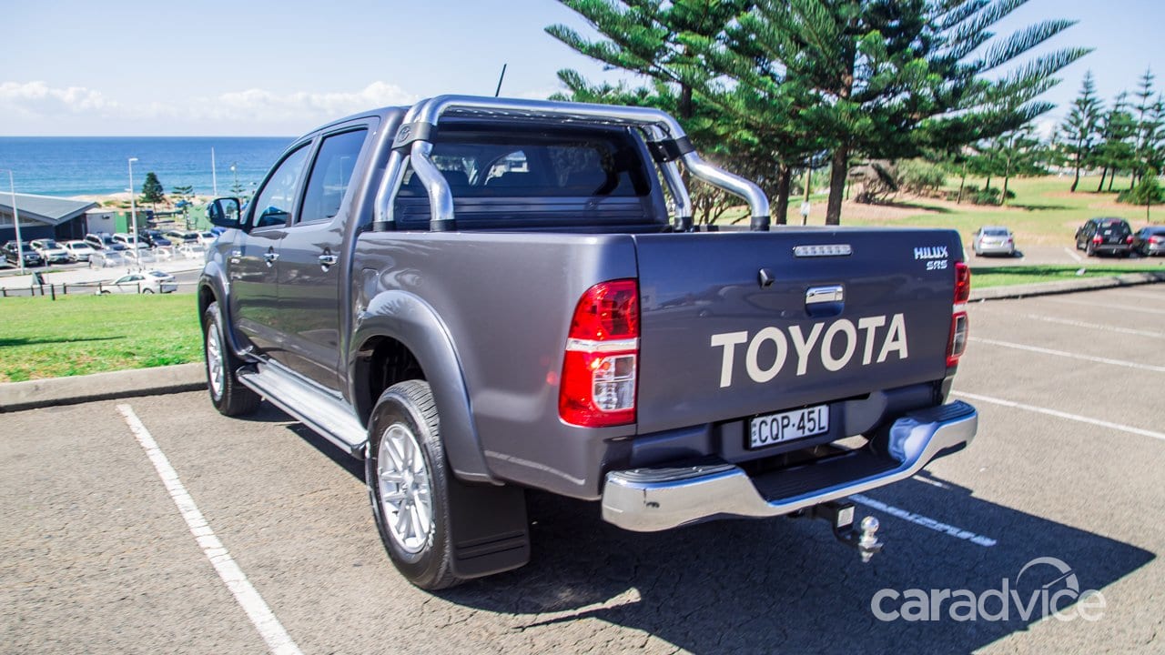 Toyota HiLux v Toyota Tundra : Comparison review | CarAdvice