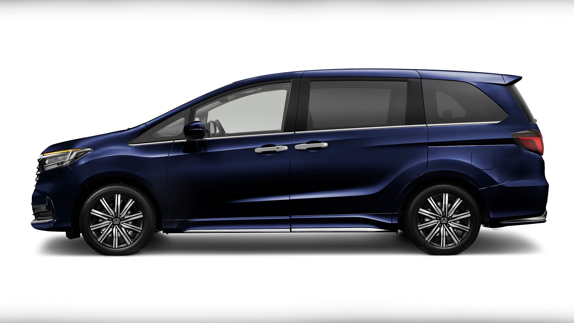 2021 Honda Odyssey price and specs: Facelifted people mover scores new