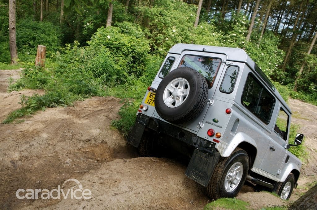 2010 Land Rover Defender 90 | CarAdvice