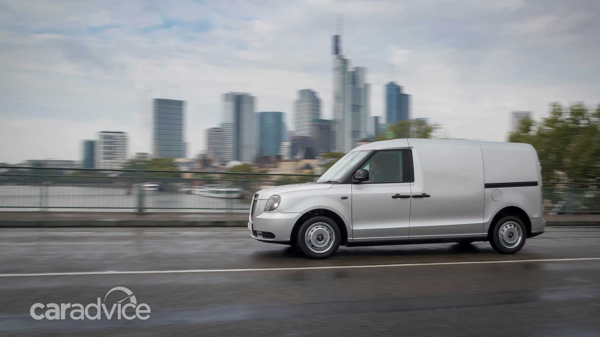 London Electric Vehicle Company launches taxibased VN5 van CarAdvice