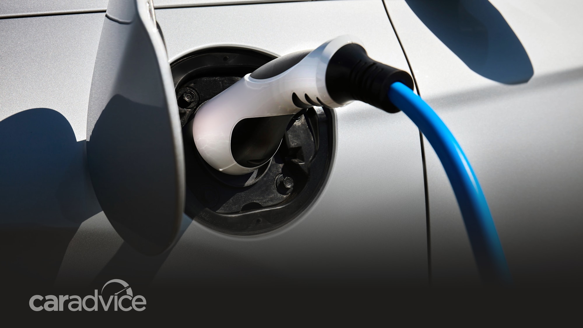 How long does it take to charge an electric vehicle? How does an EV